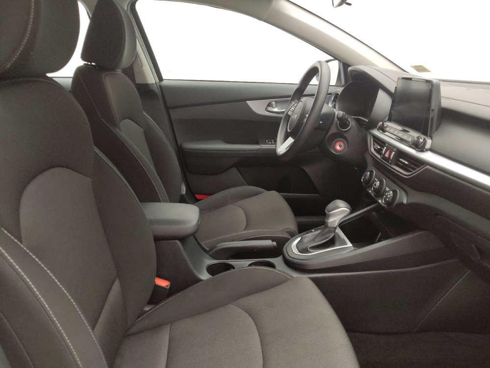 Used 2024 Kia Forte LXS image 21