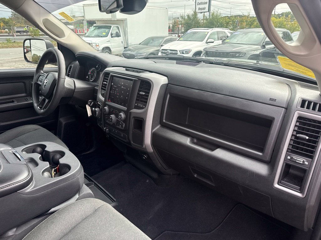 Used 2022 RAM 1500 Express w/ Wheel & Sound Group AWD/4WD image 24