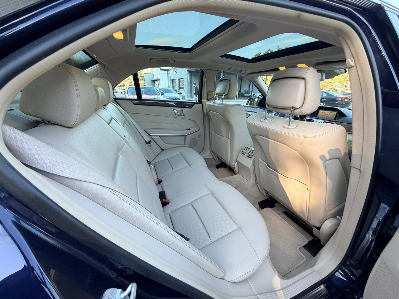 Used 2014 Mercedes-Benz E 350 4MATIC Sedan w/ Premium 1 Package image 12