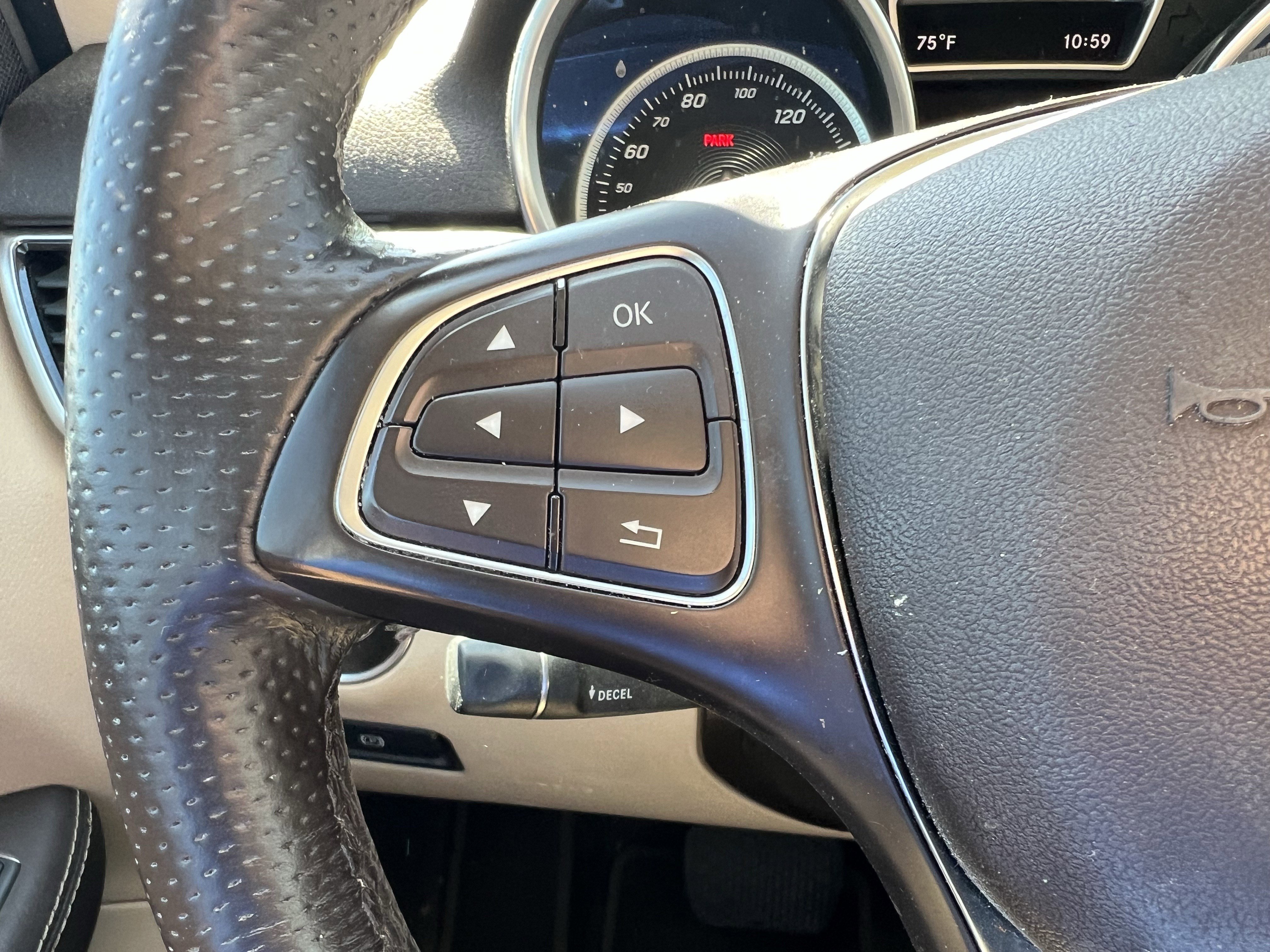 Used 2017 Mercedes-Benz GLE 350 4MATIC image 19
