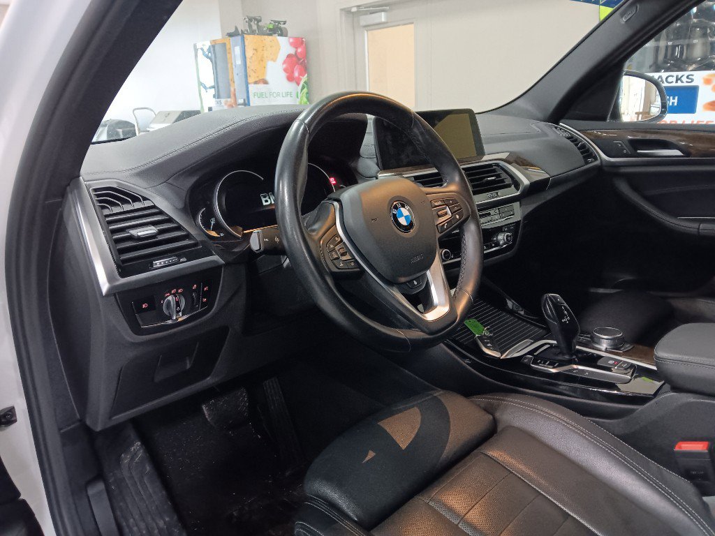 Used 2018 BMW X3 xDrive30i image 8