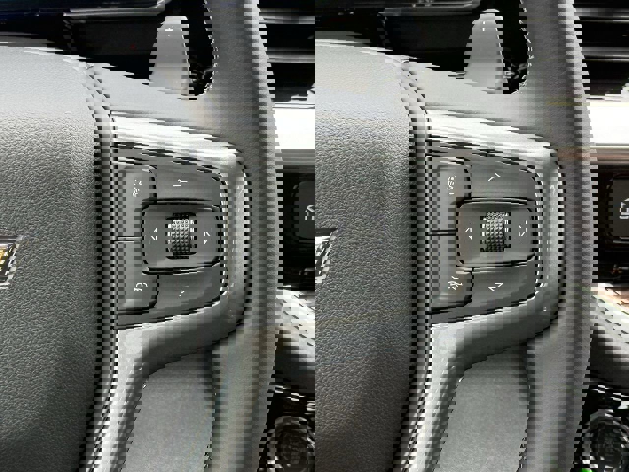 New 2026 Chevrolet Silverado 1500 LT w/ Texas Edition Plus image 14