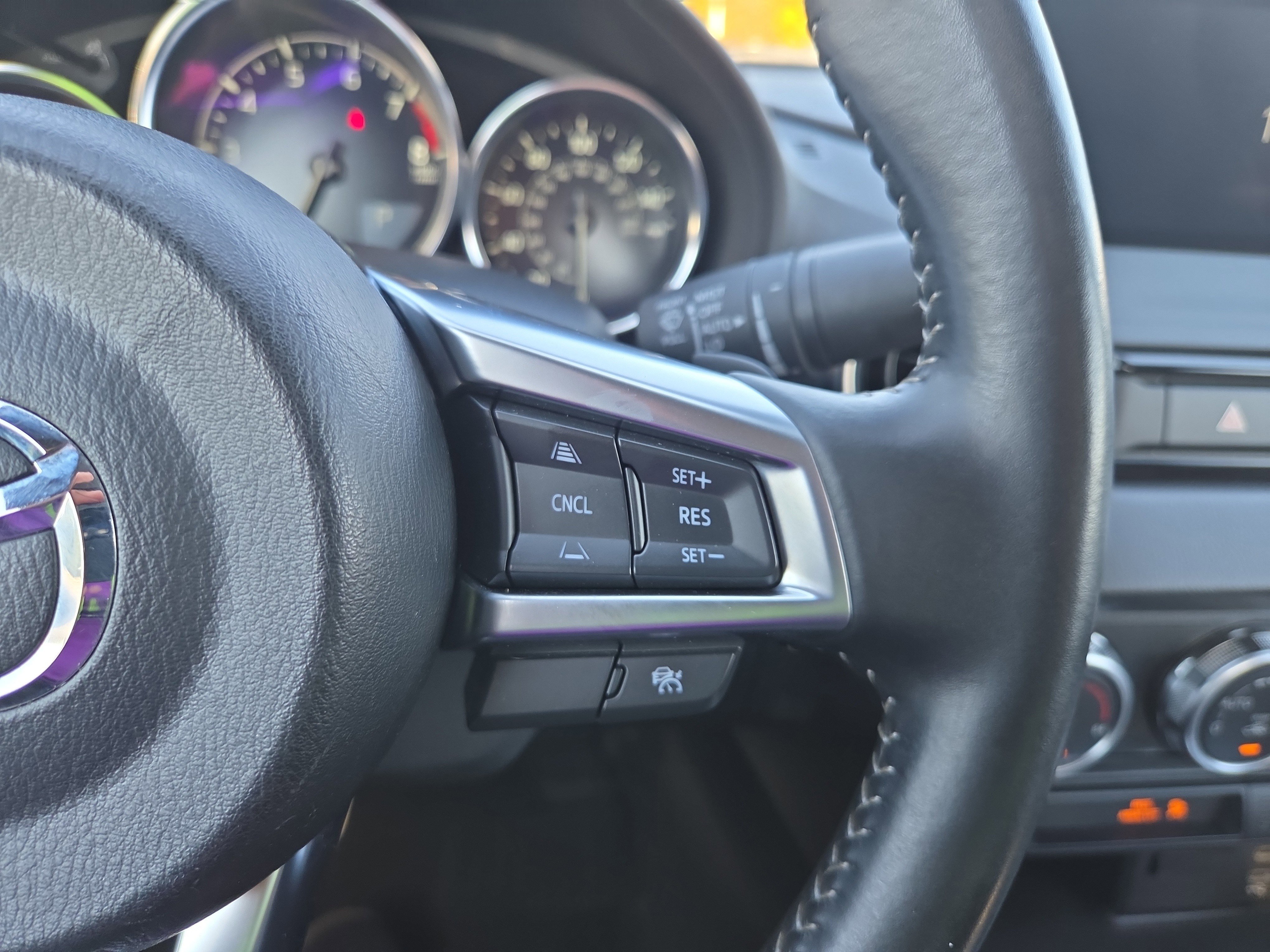 Used 2024 MAZDA MX-5 Miata RF Grand Touring image 13