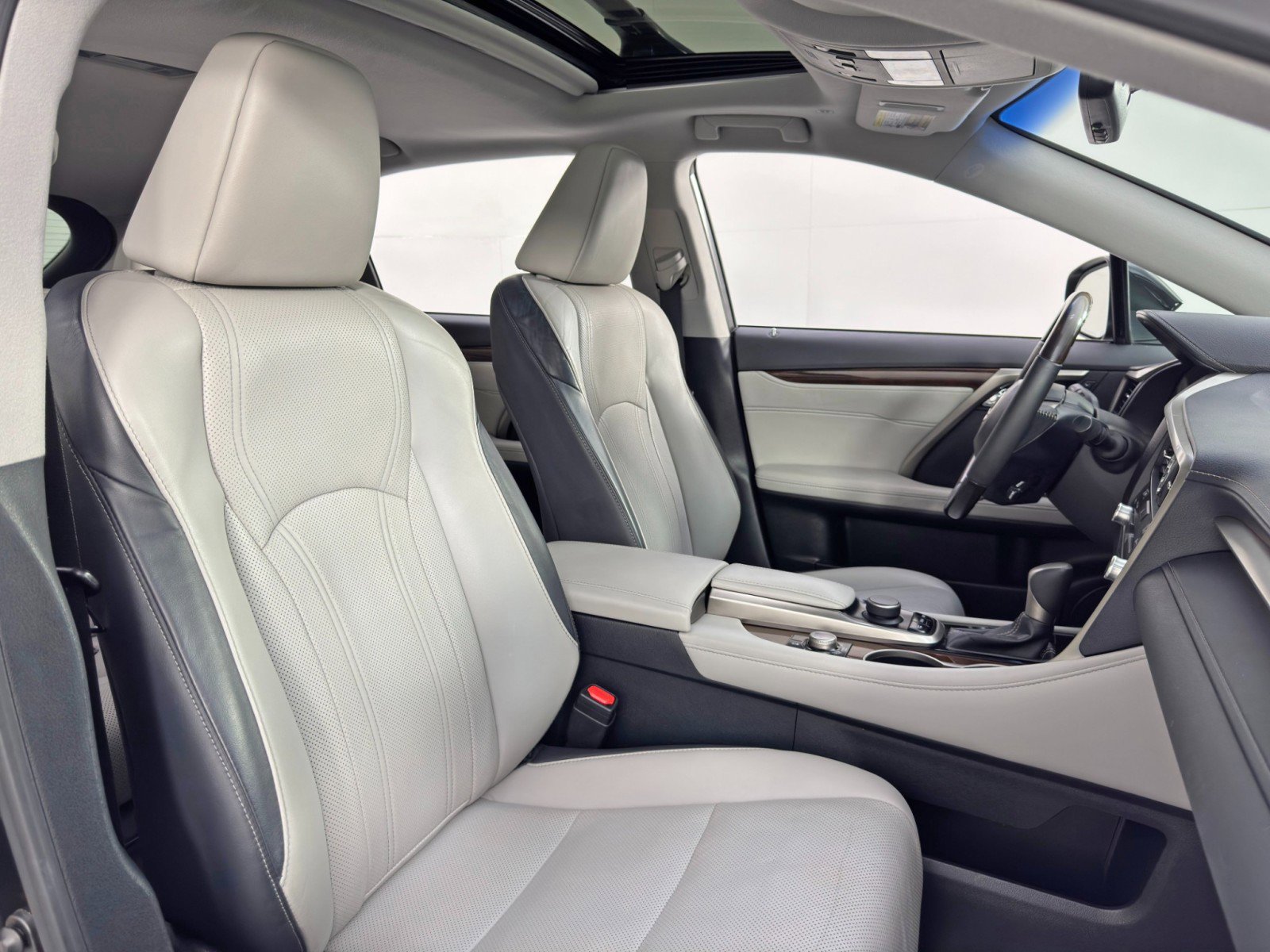 Used 2016 Lexus RX 350 Premium w/ Premium Package image 38