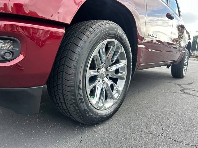 Used 2023 RAM 1500 Laramie AWD/4WD image 14