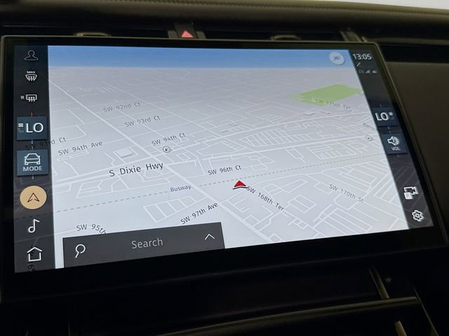 Used 2026 Land Rover Range Rover Velar Dynamic SE image 16