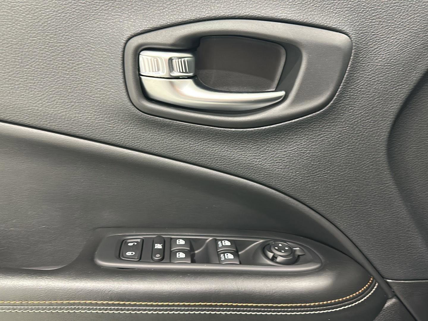Used 2019 Jeep Compass Latitude w/ Popular Equipment Group image 21