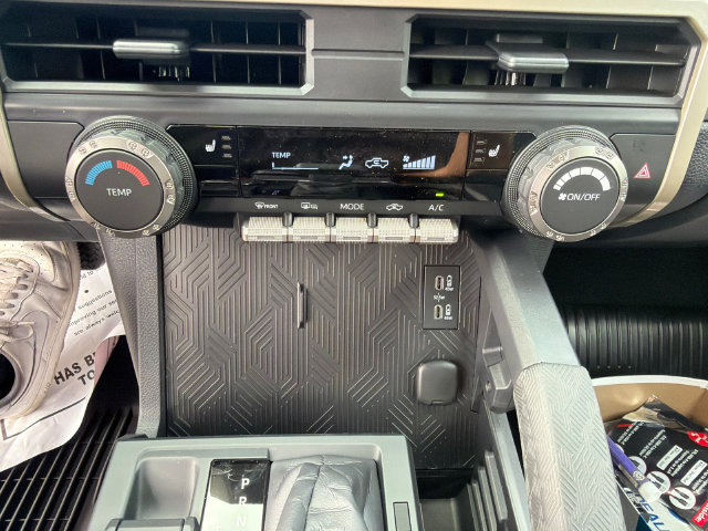 New 2026 Toyota Tacoma SR5 AWD/4WD image 30