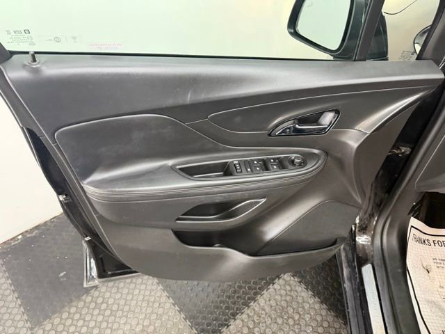 Used 2017 Buick Encore Preferred w/ Experience Buick Package FWD image 16