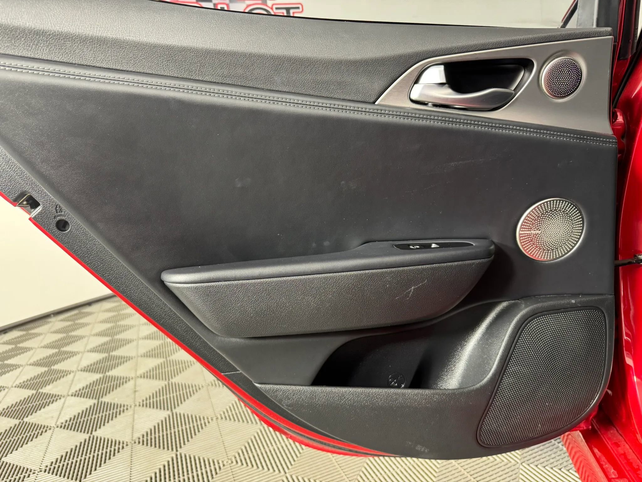Used 2018 Kia Stinger GT2 AWD/4WD image 46