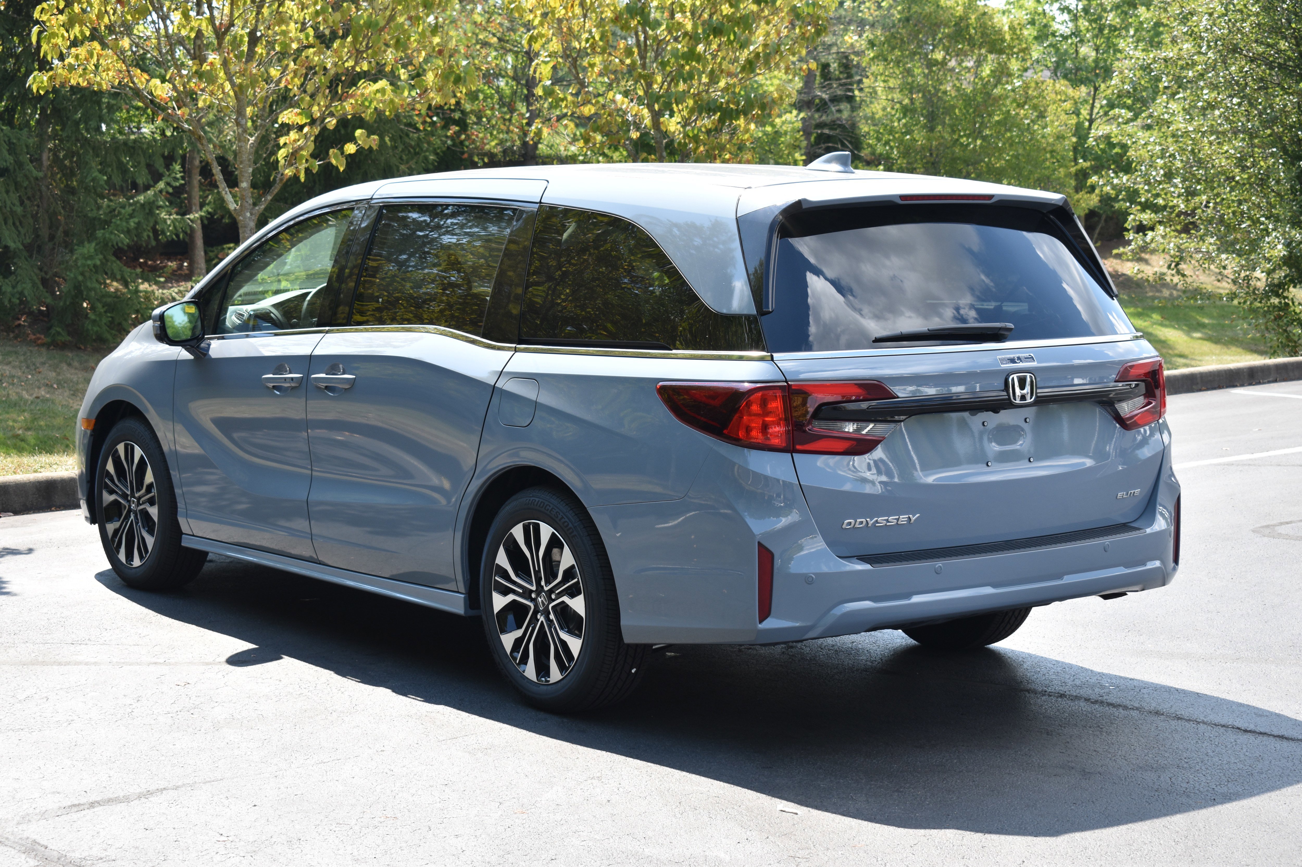 New 2026 Honda Odyssey Elite image 5