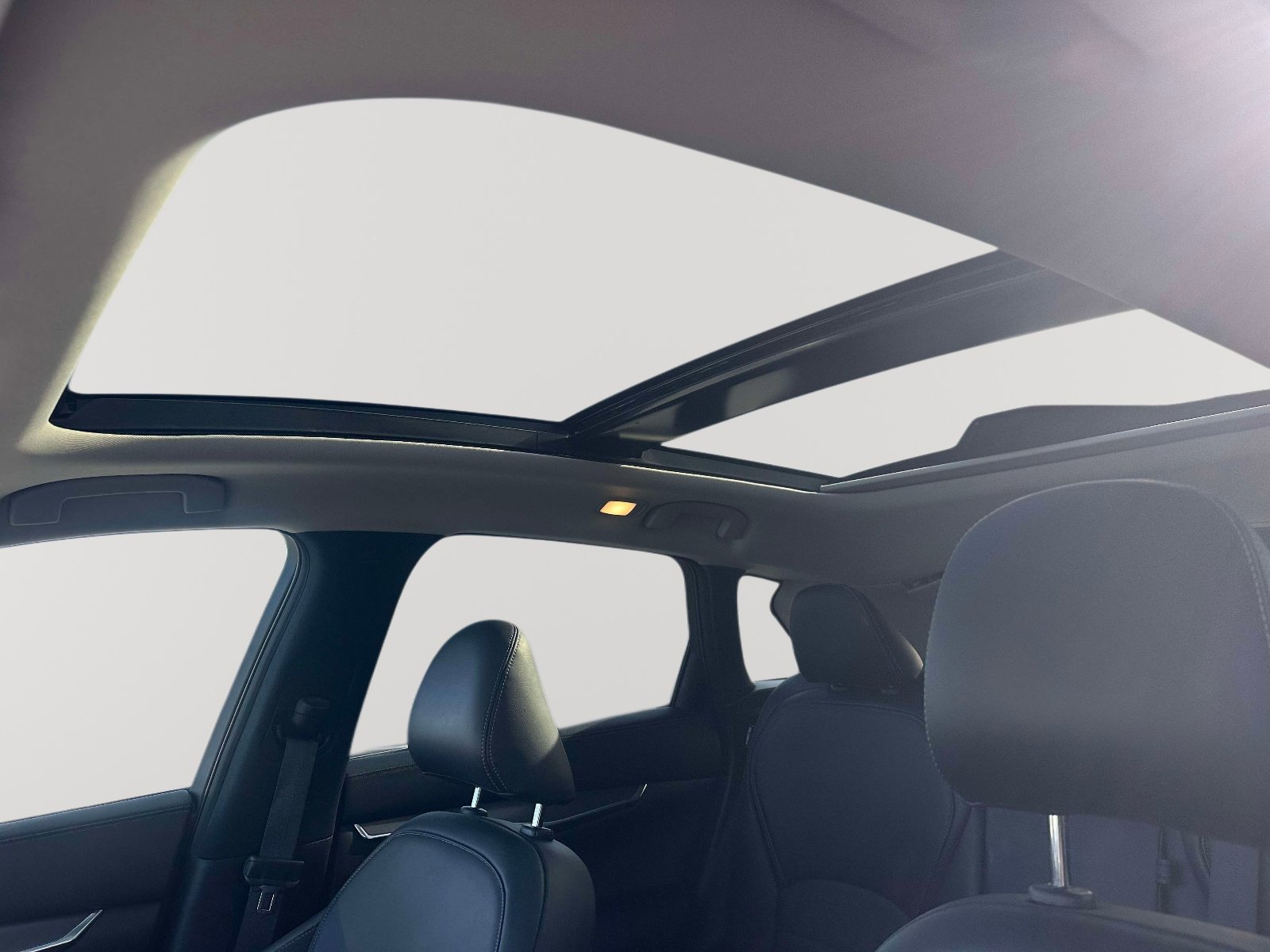 Used 2024 INFINITI QX50 Luxe image 8