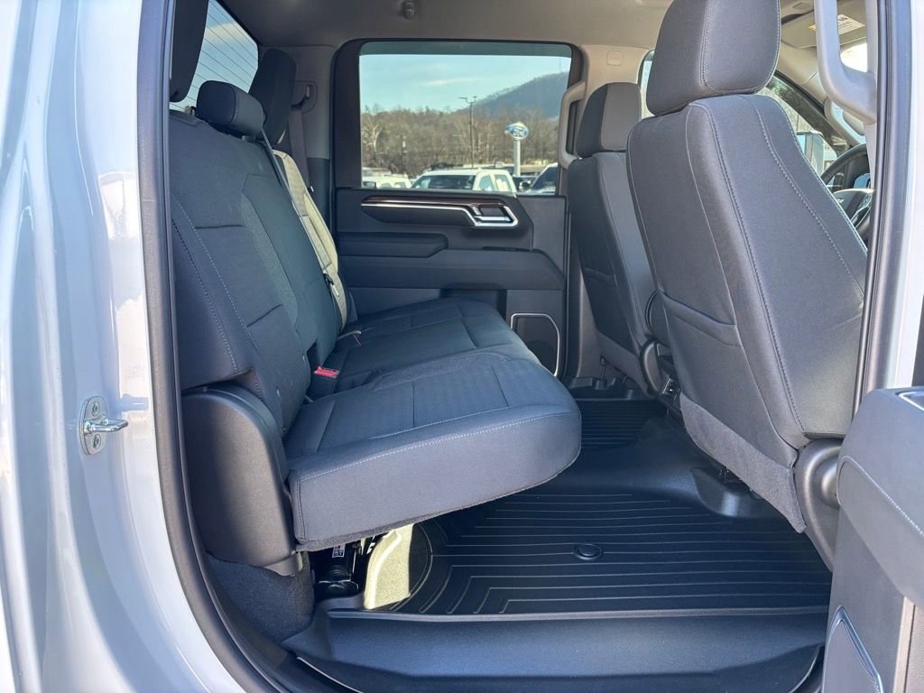 Used 2025 Chevrolet Silverado 2500 LT w/ All Star Edition image 14