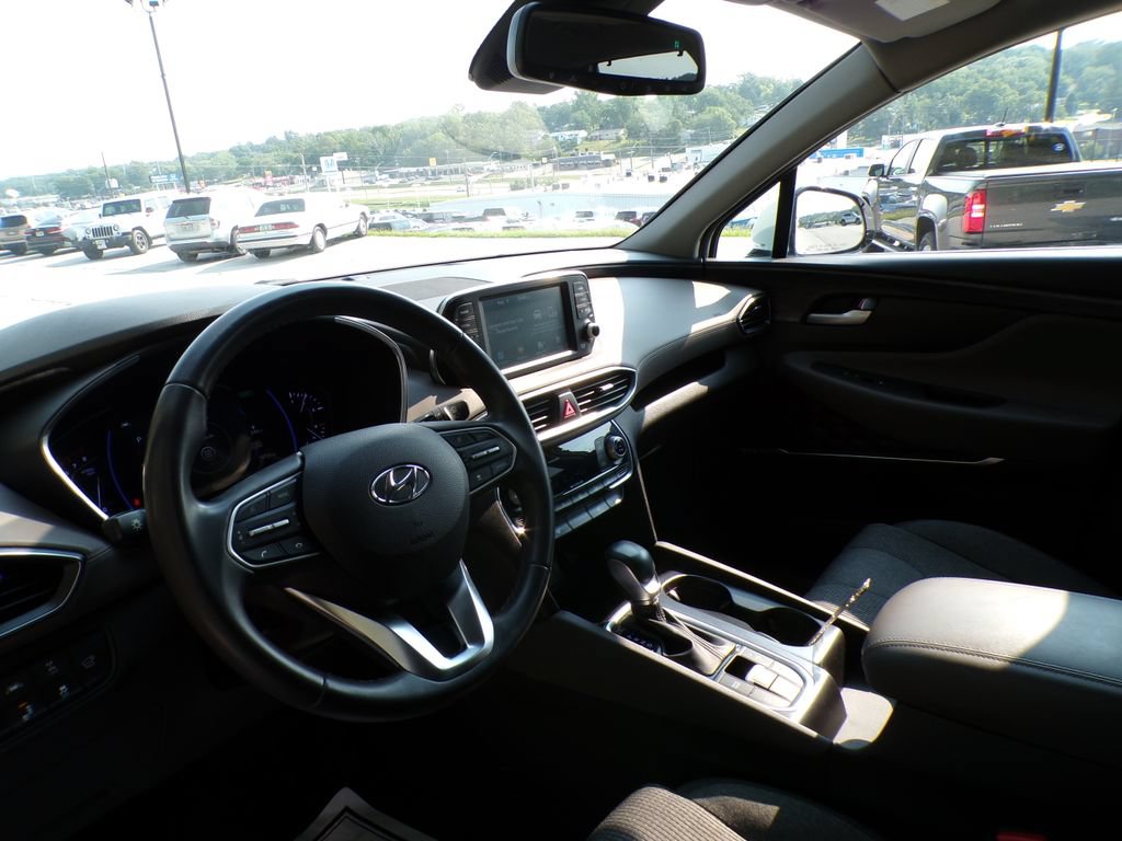 Used 2020 Hyundai Santa Fe SEL w/ Convenience Package AWD/4WD image 9