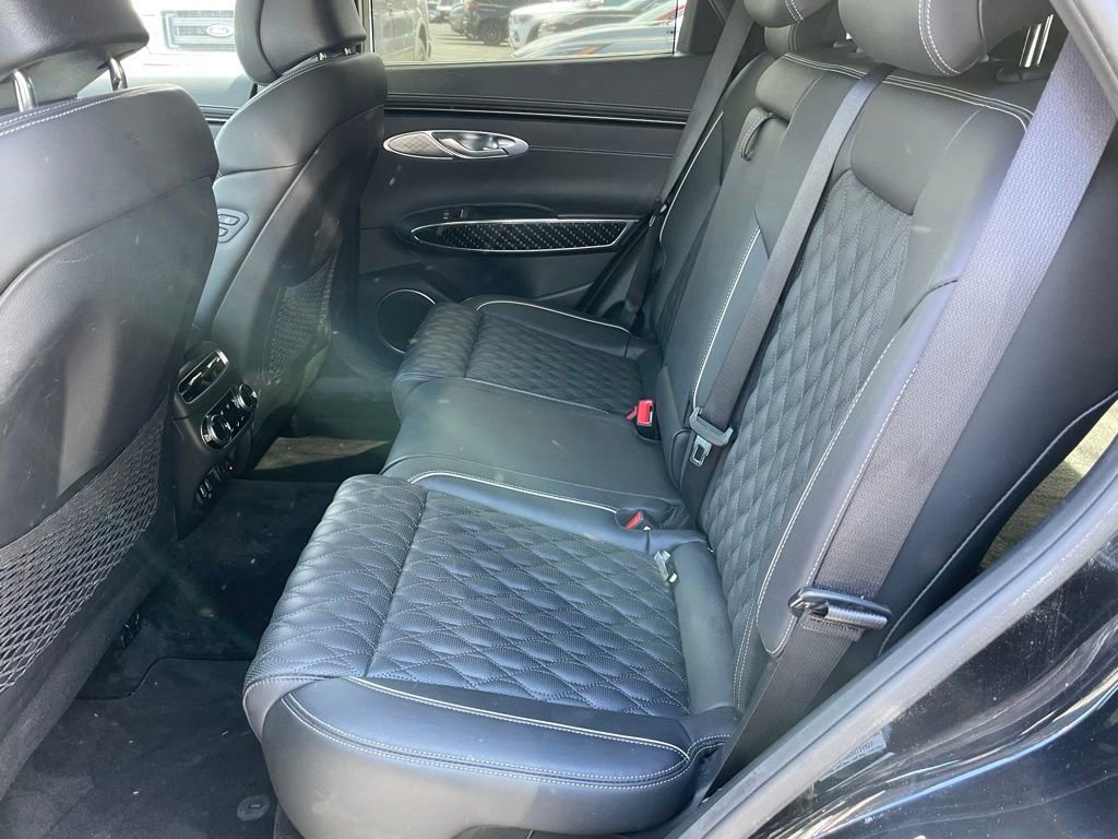 Used 2023 Genesis GV70 3.5T Sport w/ Sport Prestige Package image 7