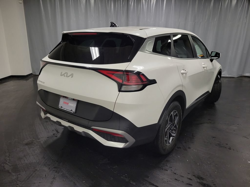 Used 2023 Kia Sportage LX FWD image 8