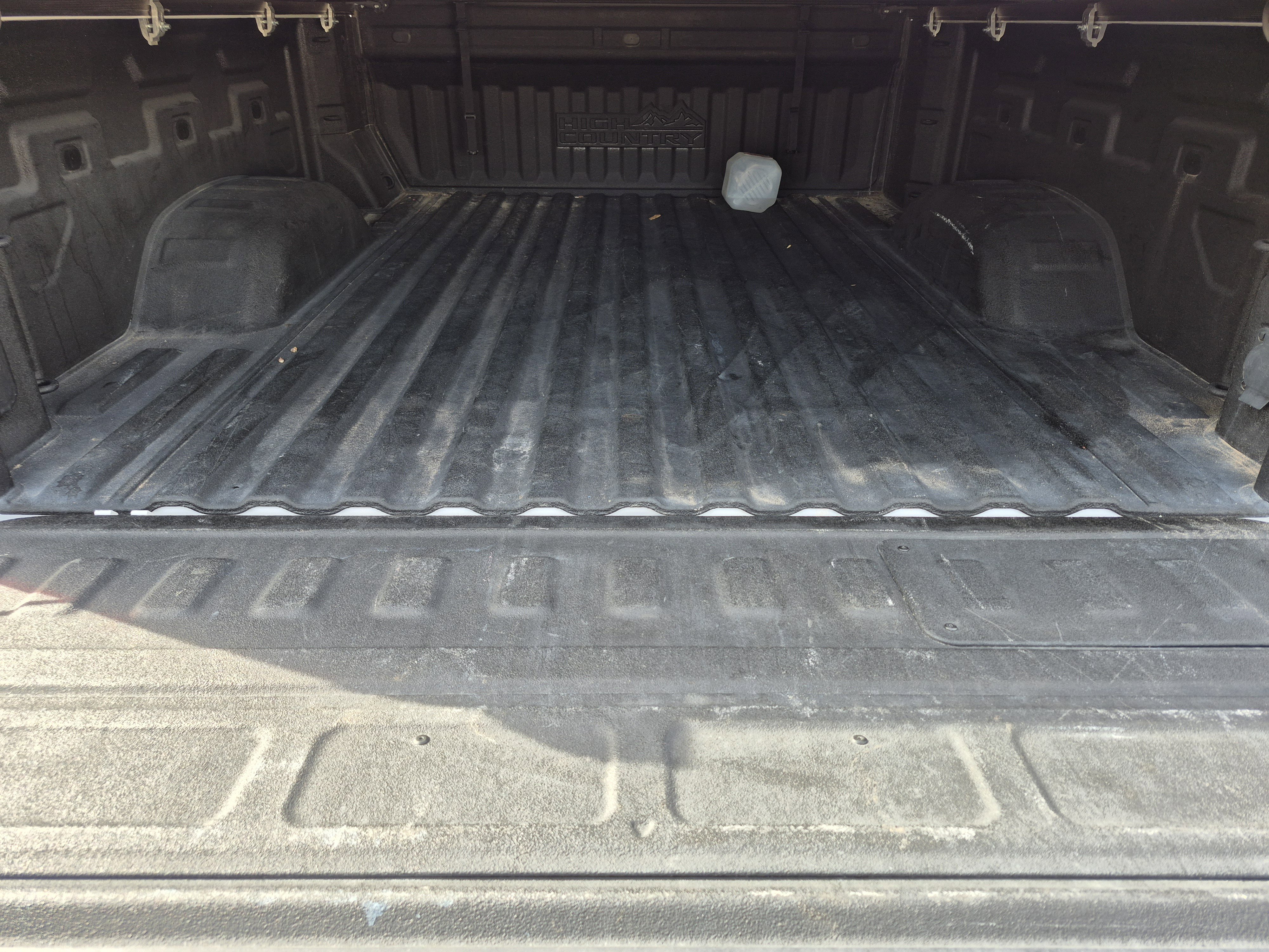 Used 2020 Chevrolet Silverado 2500 High Country w/ Technology Package image 34