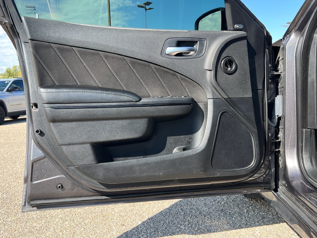 Used 2021 Dodge Charger R/T w/ Blacktop Package RWD image 11
