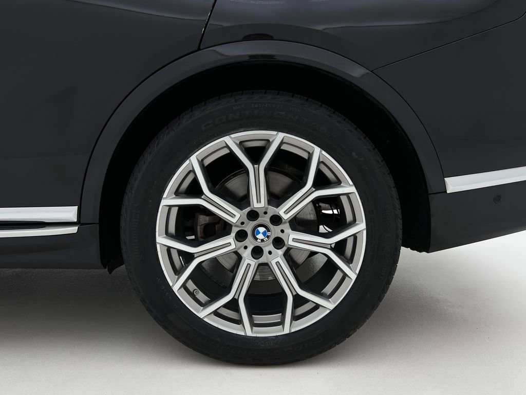 Certified 2023 BMW X7 xDrive40i w/ Climate Comfort Package image 34