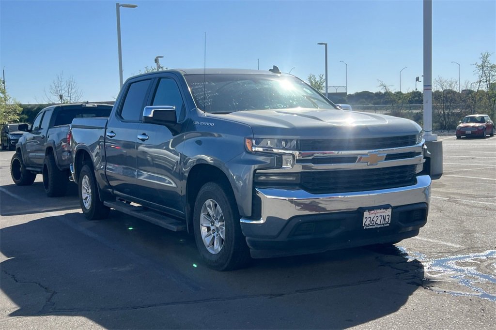 Used 2020 Chevrolet Silverado 1500 LT w/ All-Star Edition image 2
