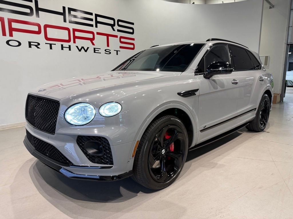 Used 2022 Bentley Bentayga AWD/4WD image 2
