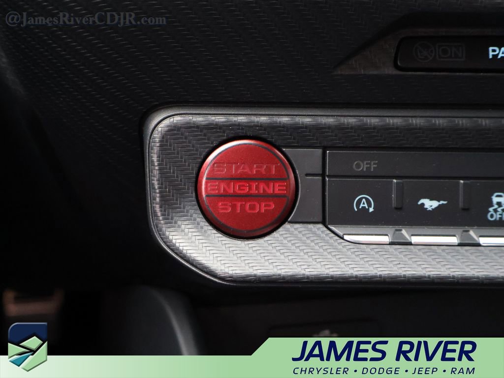Used 2025 Ford Mustang Premium image 26