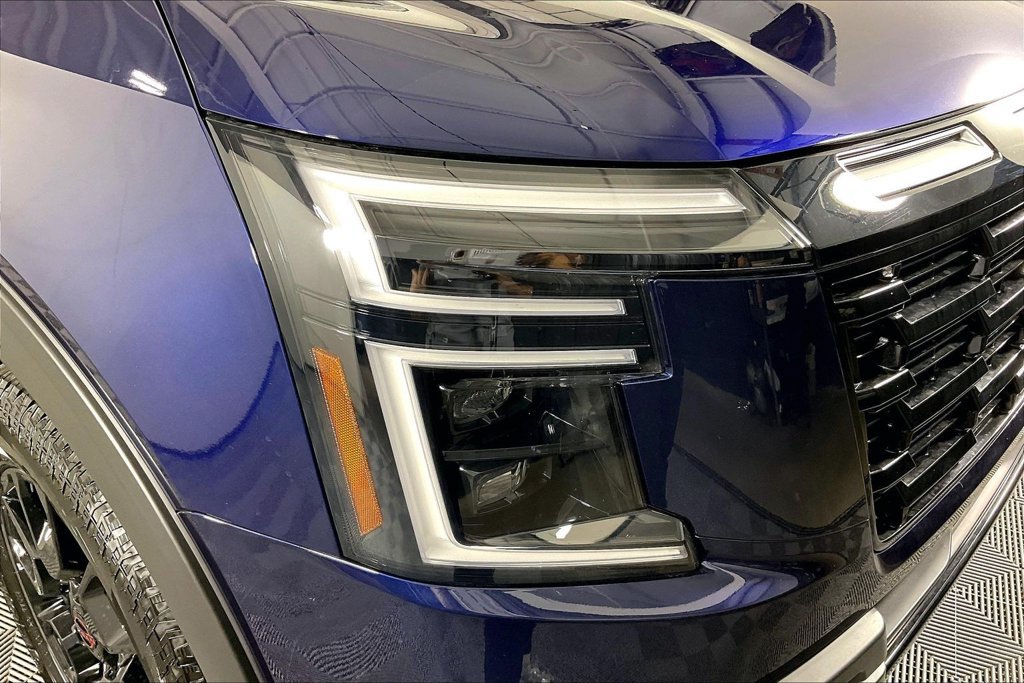 New 2026 Nissan Armada PRO-4X w/ Captain's Chari Seat Package AWD/4WD image 32