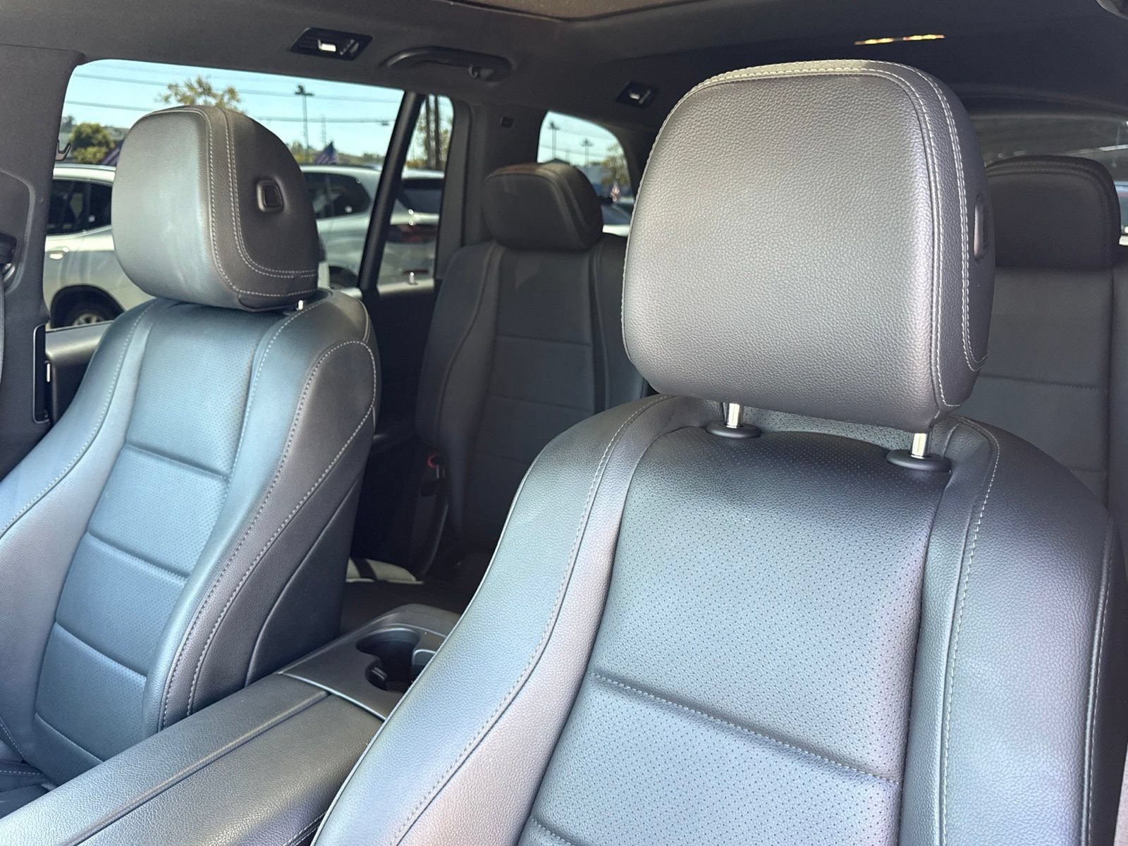 Used 2022 Mercedes-Benz GLS 450 4MATIC image 27