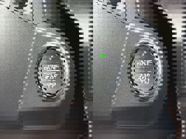 Used 2025 Ford Ranger Lariat w/ FX4 Off-Road Package image 10