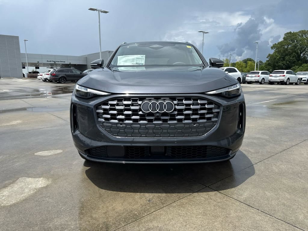 New 2025 Audi Q5 Premium Plus image 2