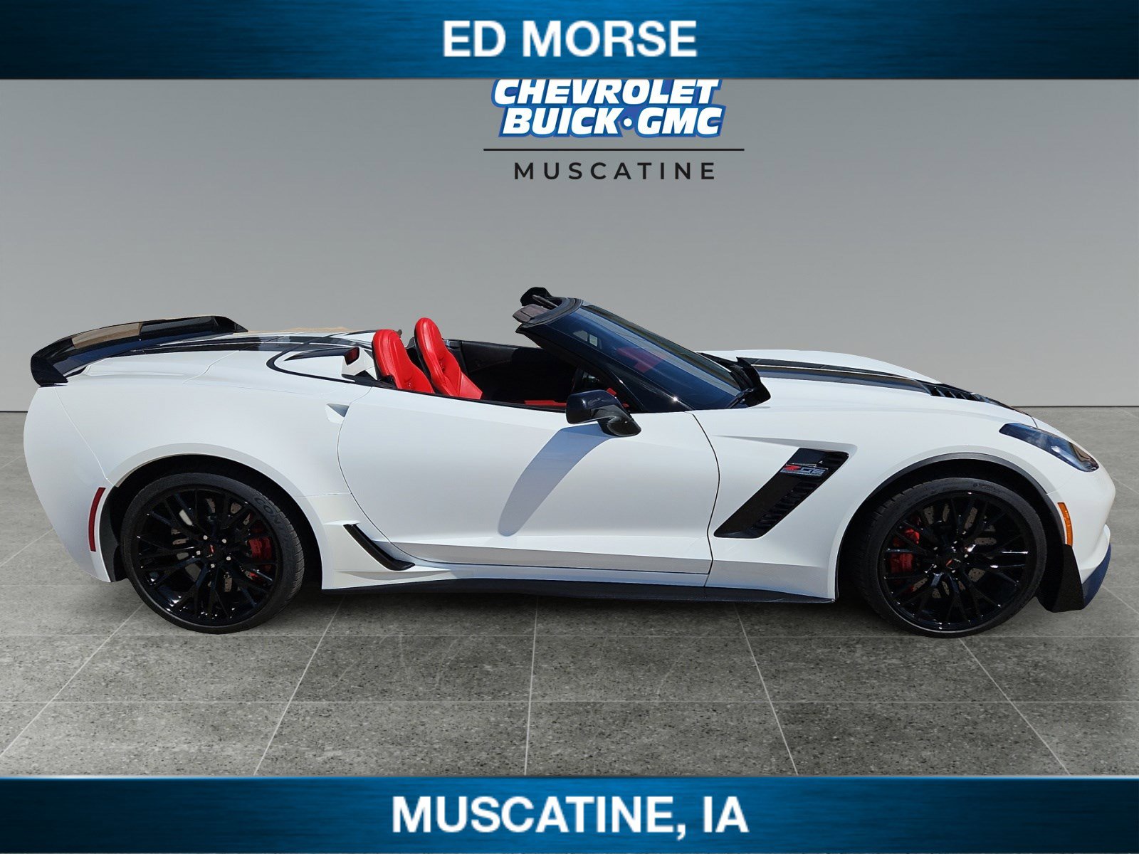 Used 2016 Chevrolet Corvette Z06 w/ 3LZ Preferred Equipment Group image 17