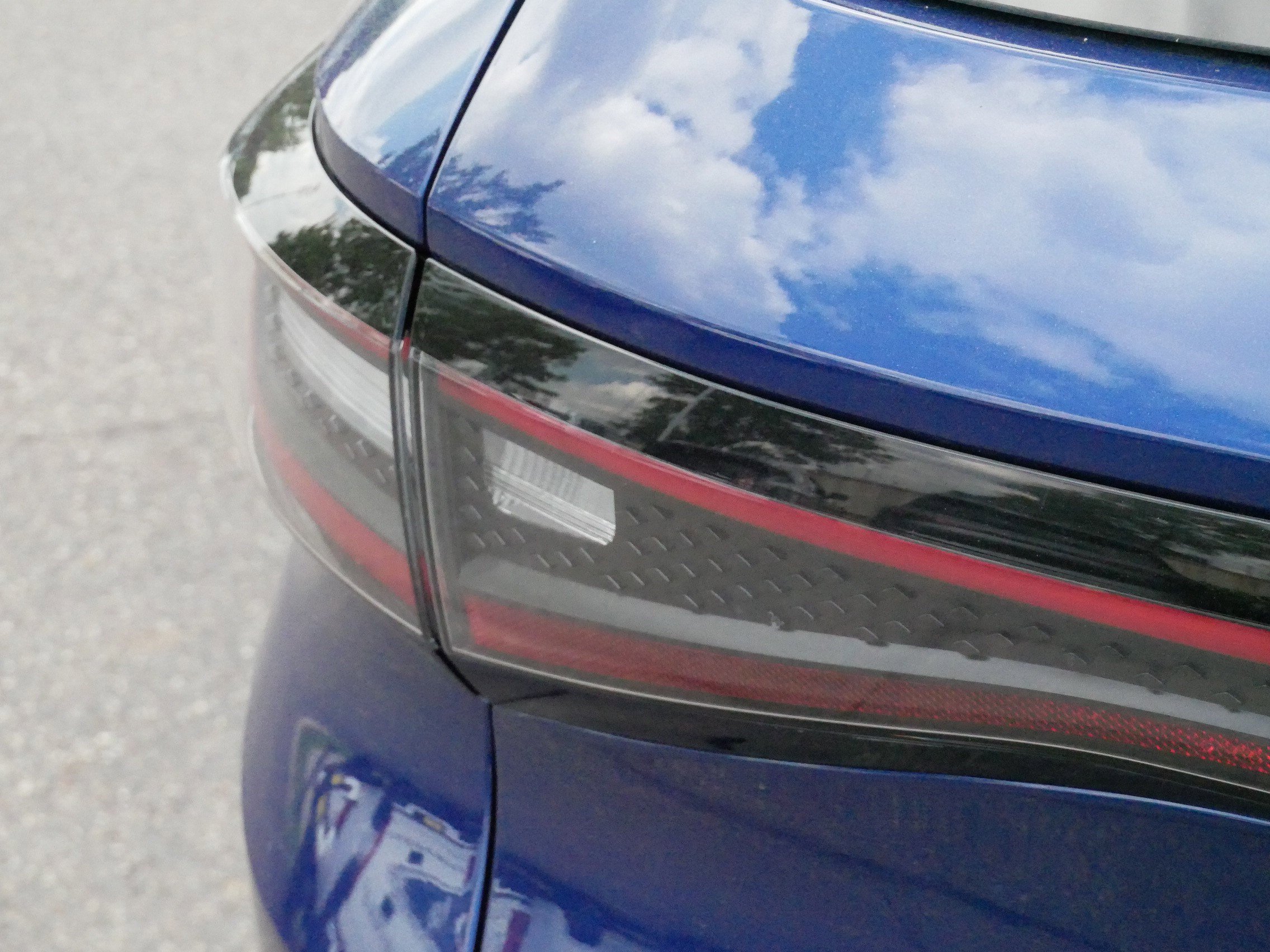 Certified 2021 Volkswagen ID.4 Pro S RWD image 17