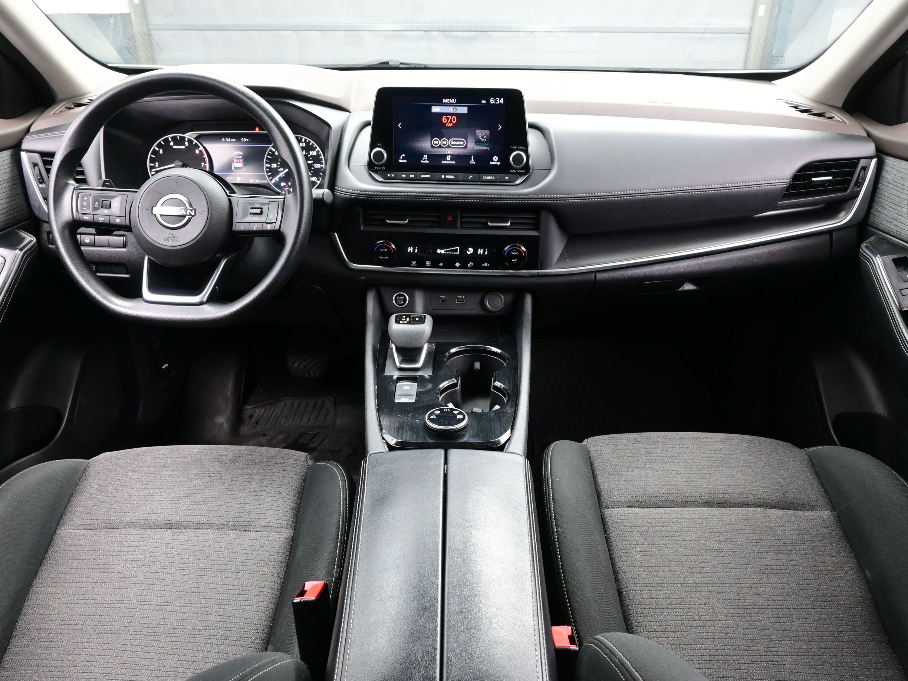 Used 2023 Nissan Rogue SV image 17