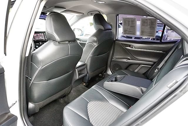 Used 2023 Toyota Camry SE FWD image 16