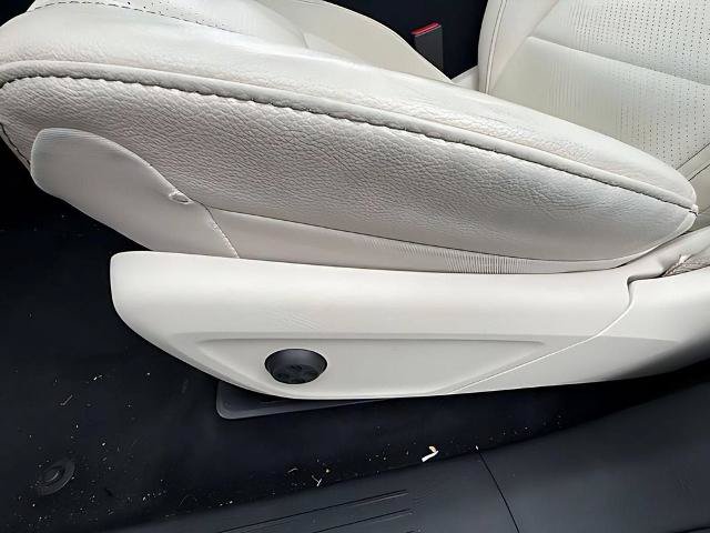 Used 2022 Mercedes-Benz GLS 450 4MATIC image 27
