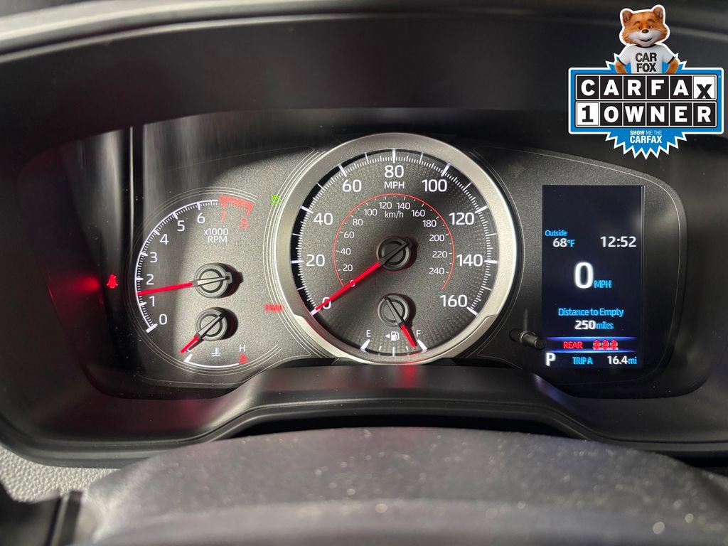 Used 2022 Toyota Corolla SE FWD image 17