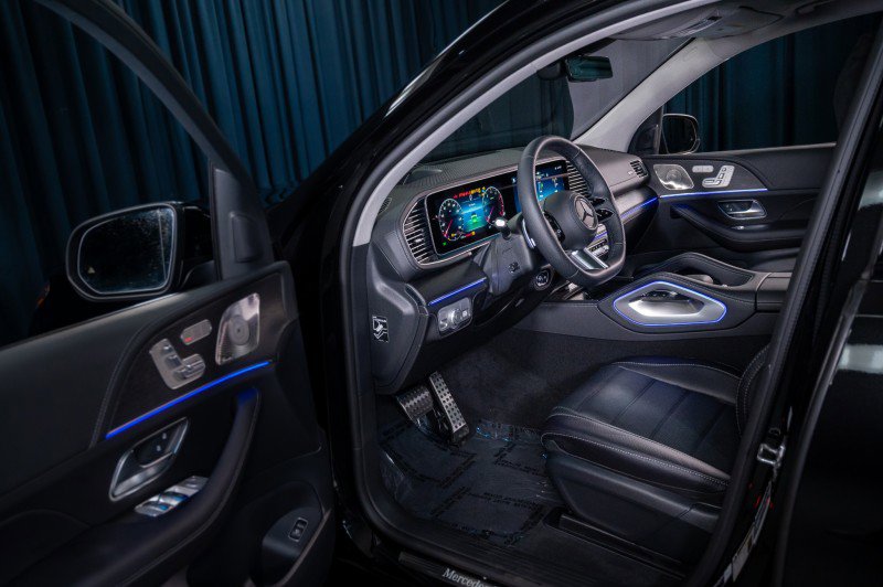 New 2026 Mercedes-Benz GLS 450 4MATIC image 11