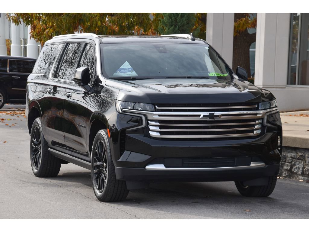 Used 2021 Chevrolet Suburban High Country w/ Premium Package image 2