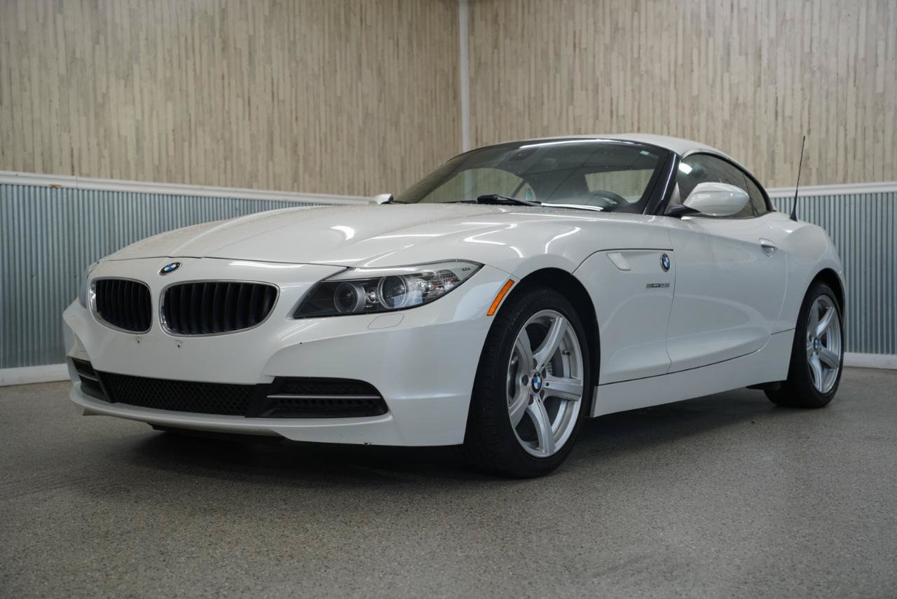 Used 2012 BMW Z4 sDrive28i RWD image 4