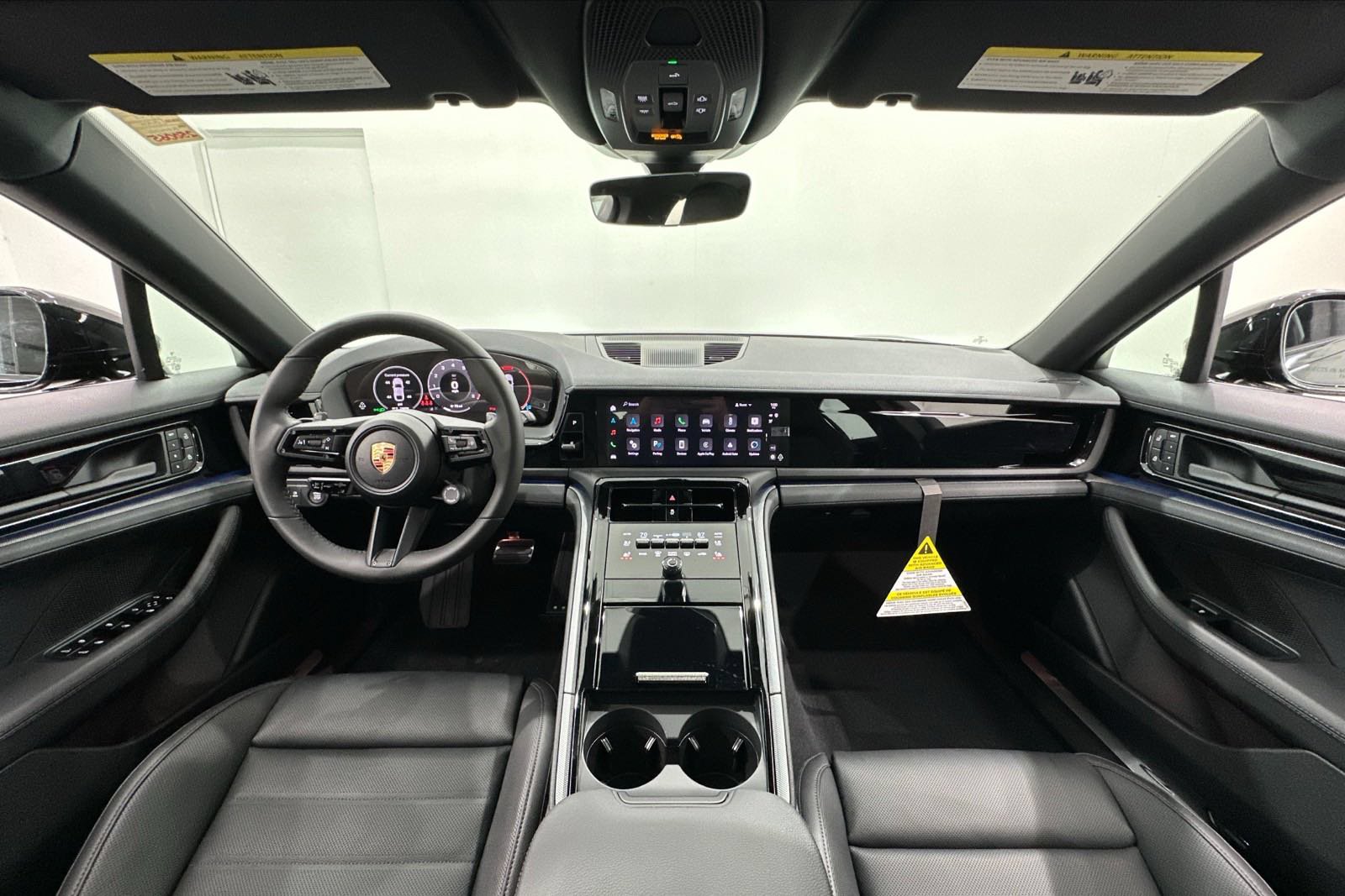 Certified 2025 Porsche Panamera 4 AWD/4WD image 20