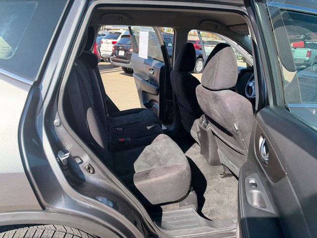 Used 2014 Nissan Rogue S FWD image 12