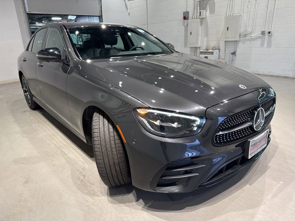 Used 2022 Mercedes-Benz E 350 Sedan image 3
