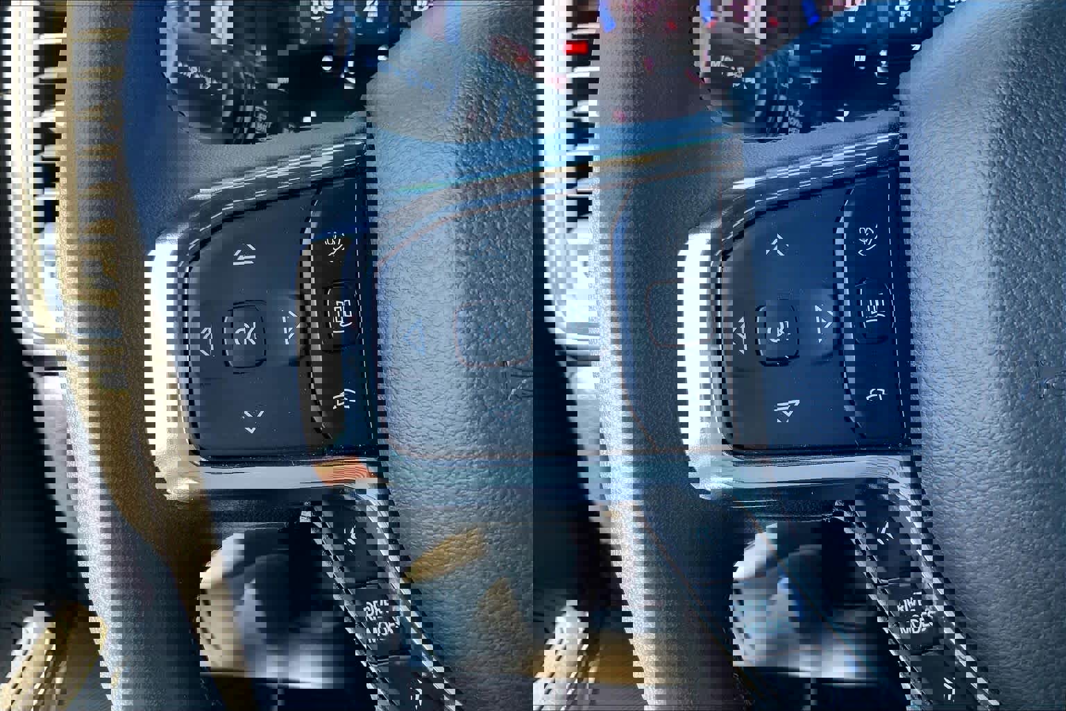 Used 2025 RAM 1500 Laramie w/ Night Edition image 24