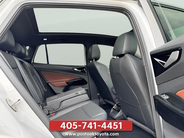 Used 2021 Volkswagen ID.4 Pro S w/ Gradient Package RWD image 32