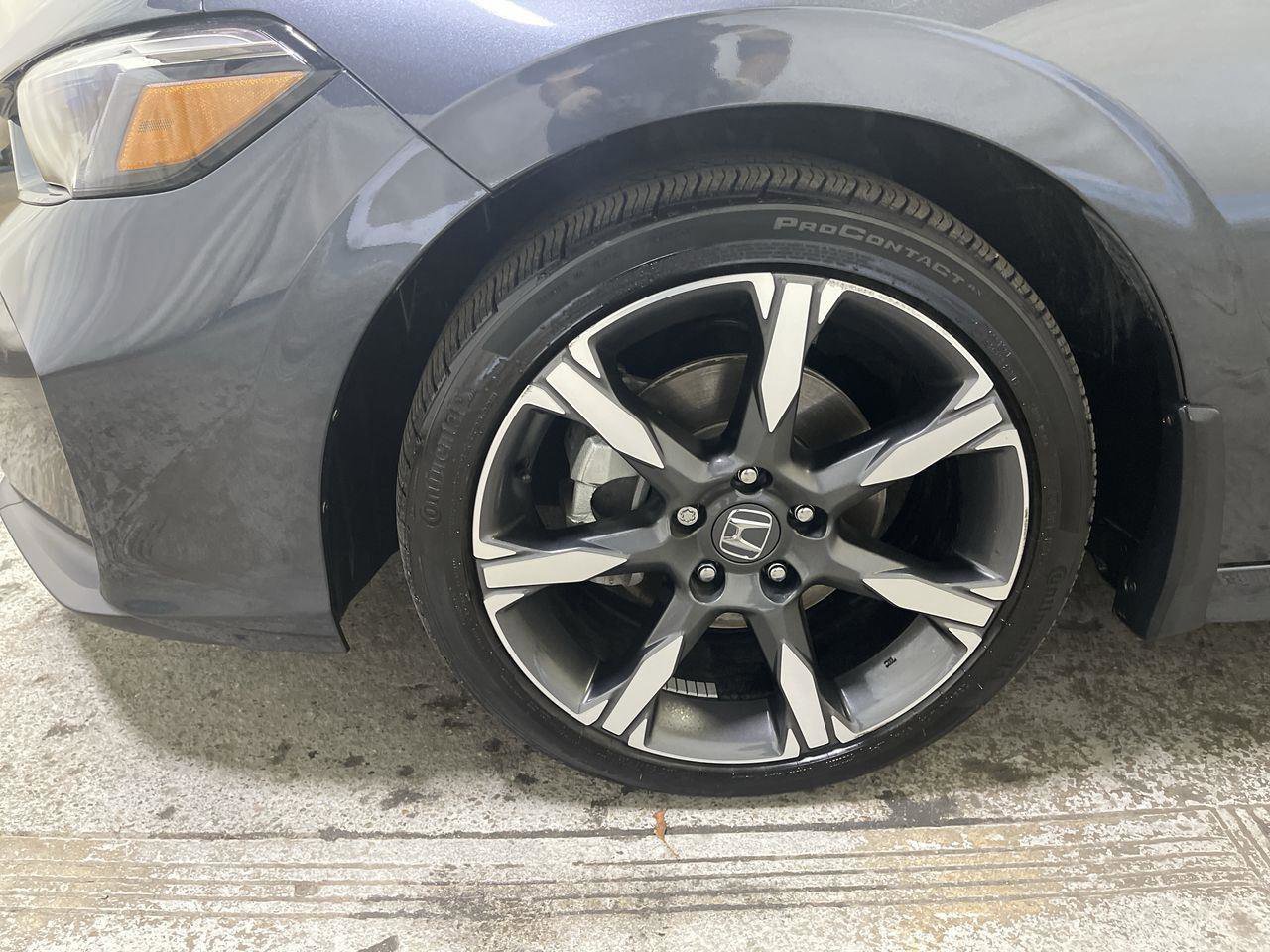 Certified 2025 Honda Civic Sport Touring image 10