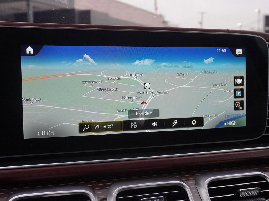 Used 2023 Mercedes-Benz Maybach GLS 600 4MATIC image 61