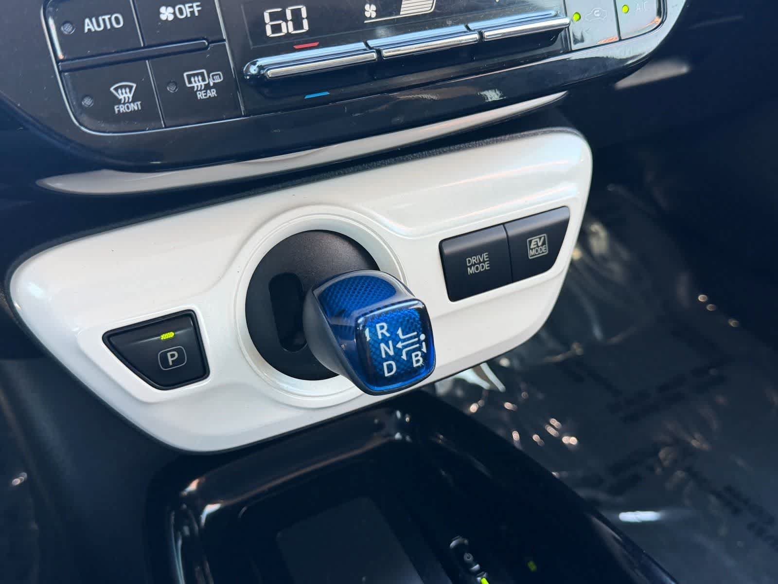 Used 2018 Toyota Prius Three FWD image 25