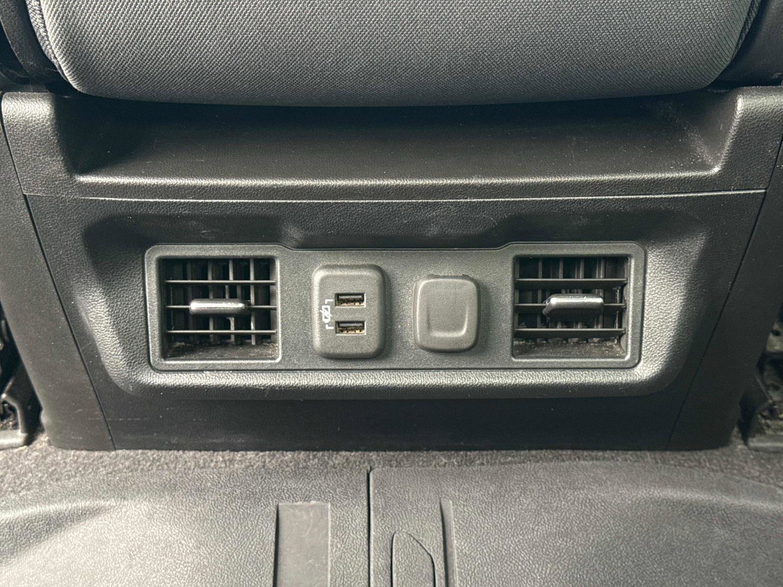 Used 2019 Chevrolet Silverado 1500 RST image 17