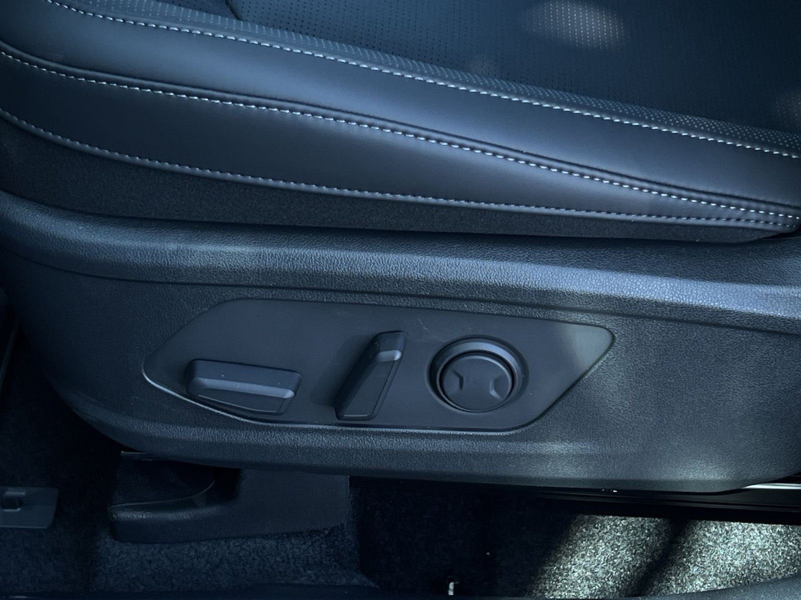 New 2026 Kia Sorento EX AWD/4WD image 19