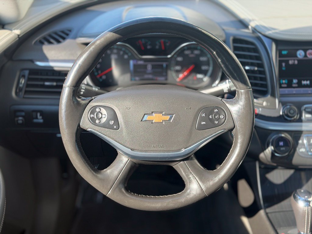 Used 2018 Chevrolet Impala LT w/ Sunroof and Spoiler Package FWD image 18